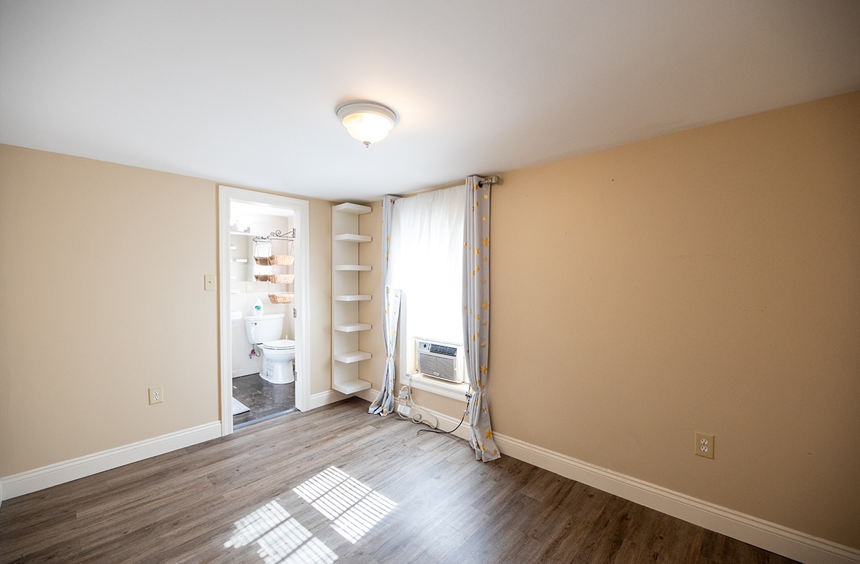 1903-KENNEDY-STREET-BEDROOM