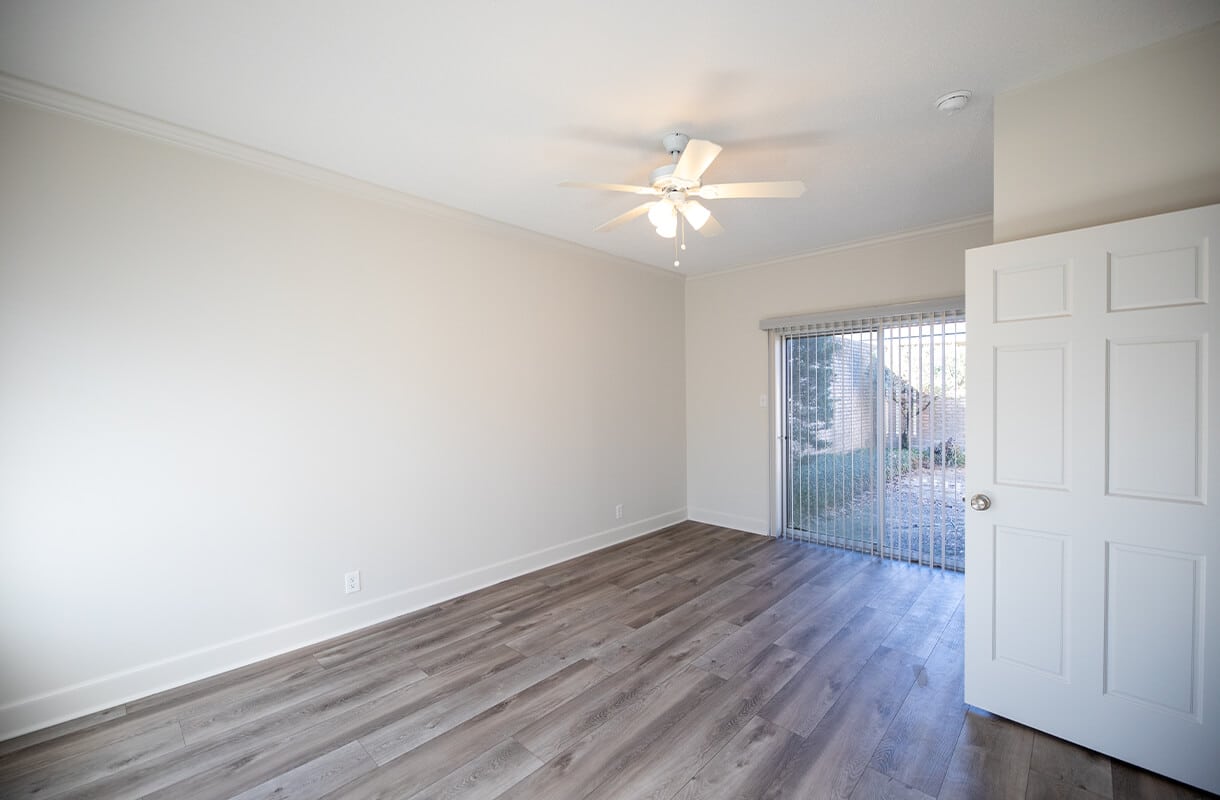 3709B-HOLLY-HILL-bedroom3-2