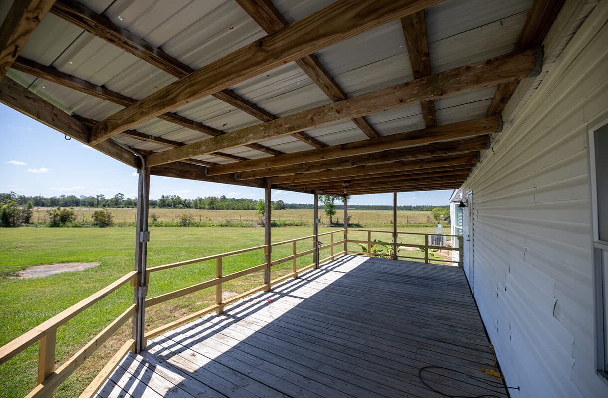4168-GREENTREE-LANE-covered-porch