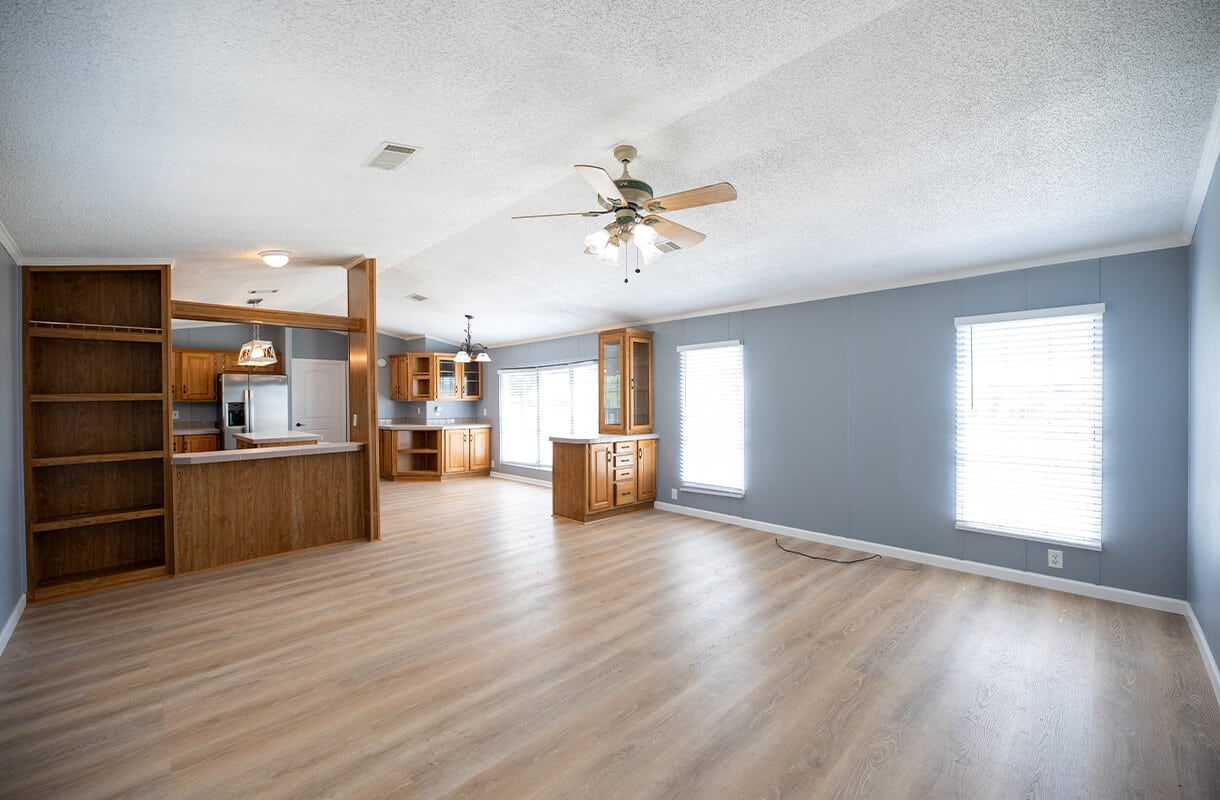 4168-GREENTREE-LANE-living