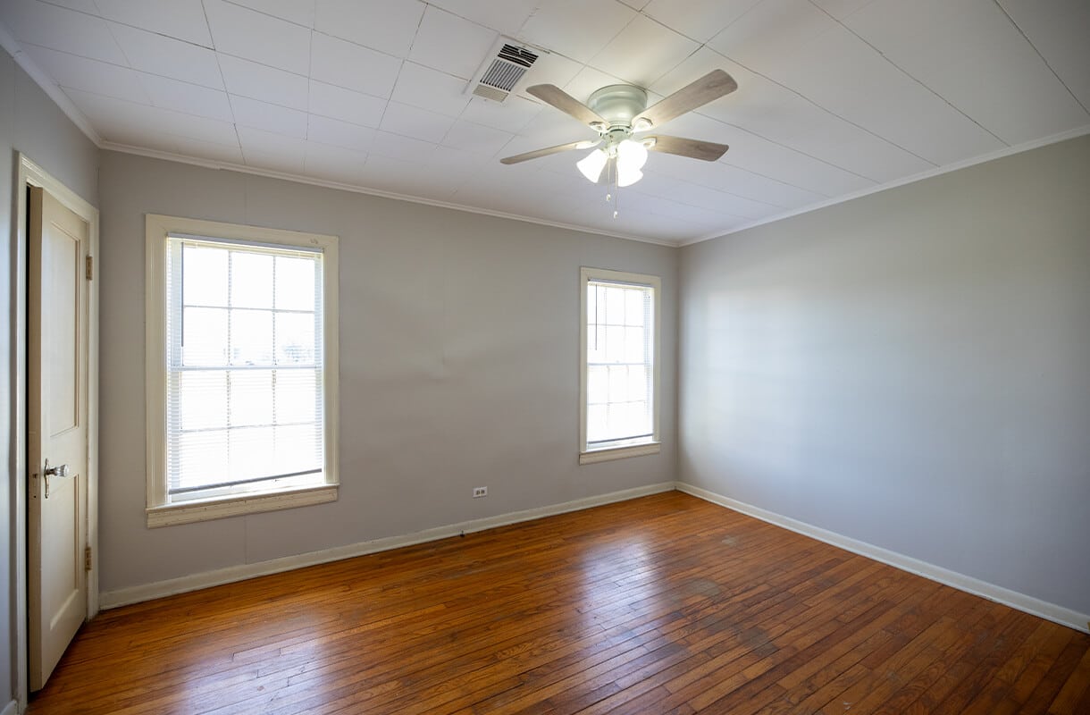 624.5-IRIS-STREET-bedroom2