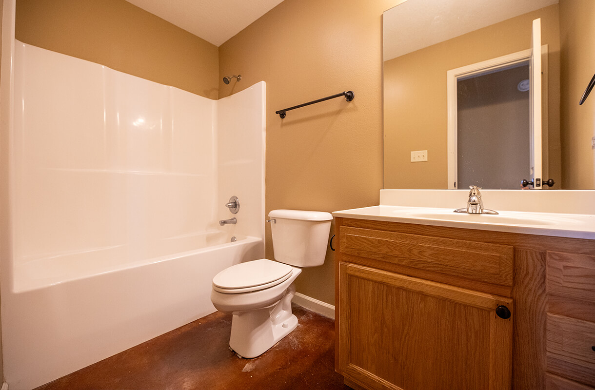 PEYTON-PLACE-5-bathroom2