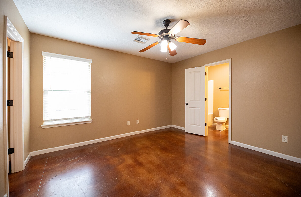 PEYTON-PLACE-5-bedroom1