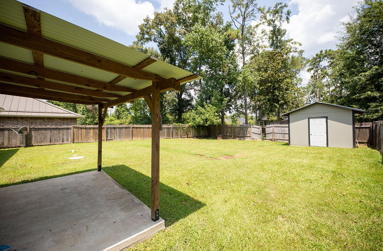 564-ETHEL-backyard