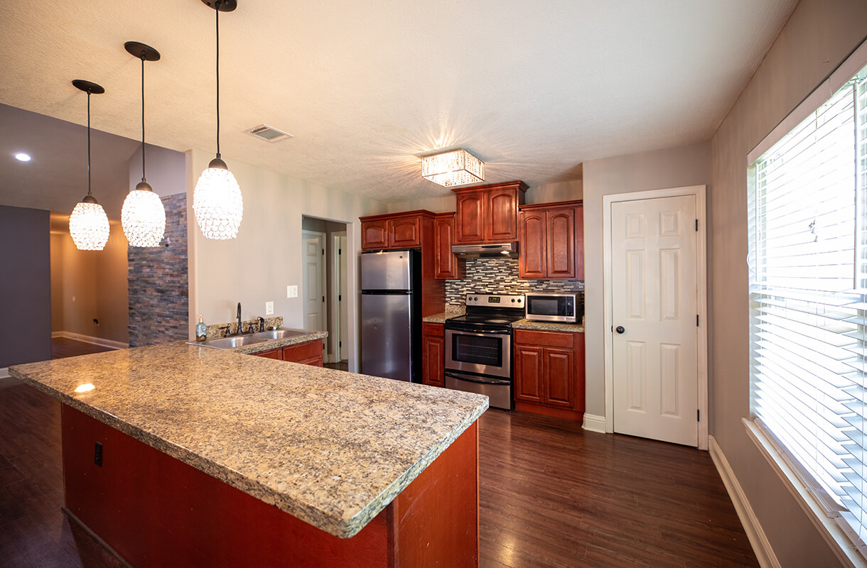 564-ETHEL-kitchen