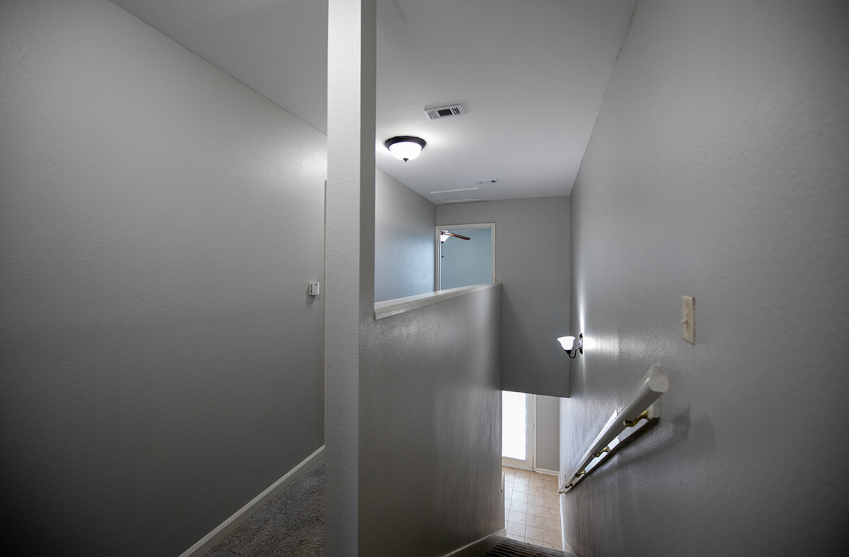 4439-BROWN-STREET-stairs