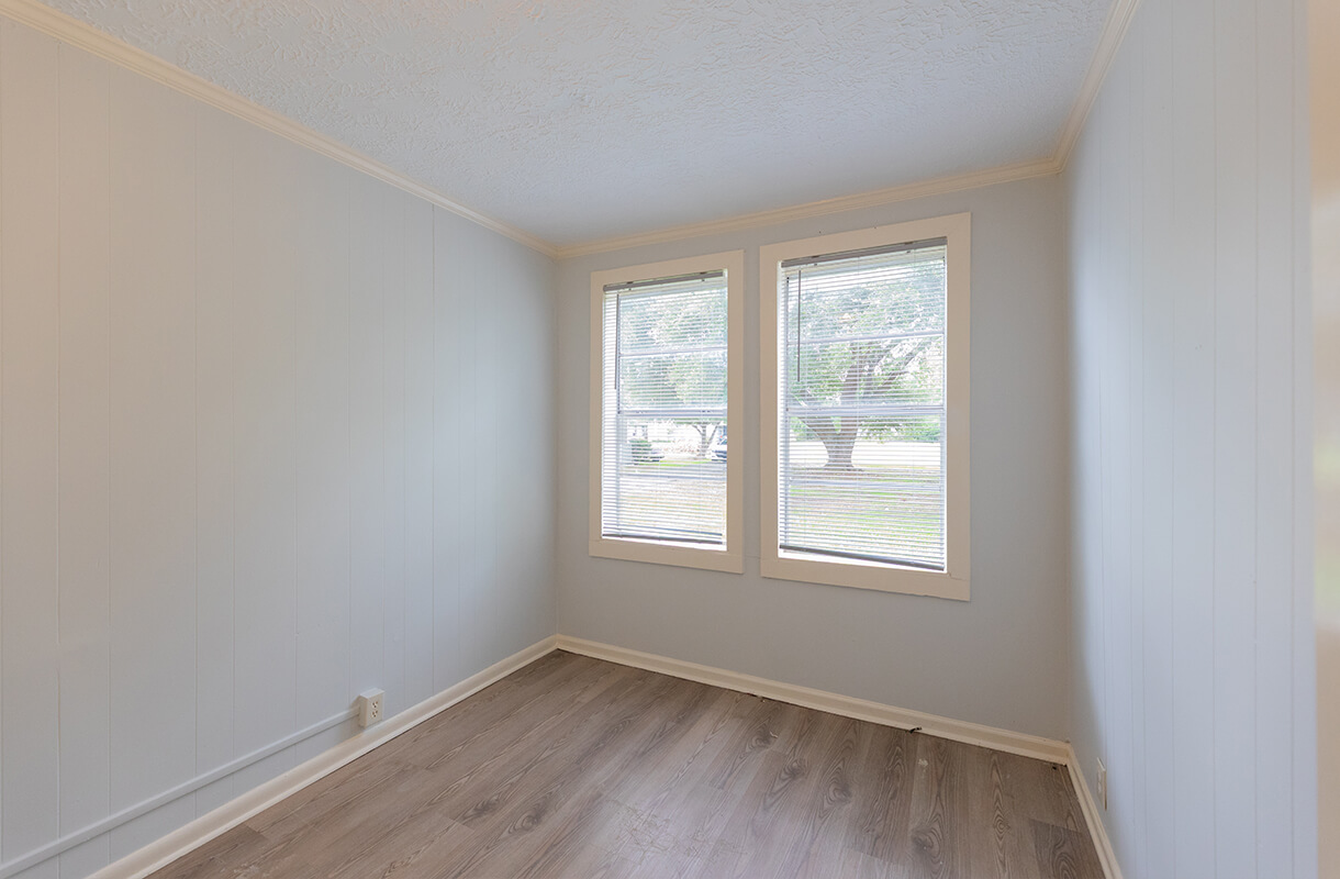1913-8TH-STREET-bedroom2