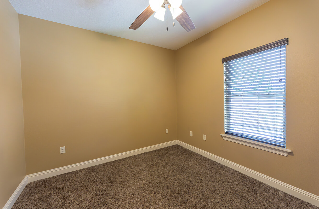 2703-ENTERPRISE-BLVD-Unit-G-bedroom2