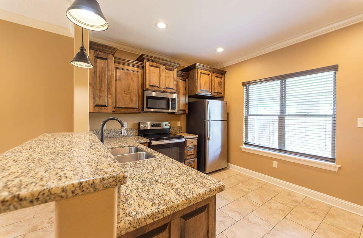 2703-ENTERPRISE-BLVD-Unit-G-kitchen