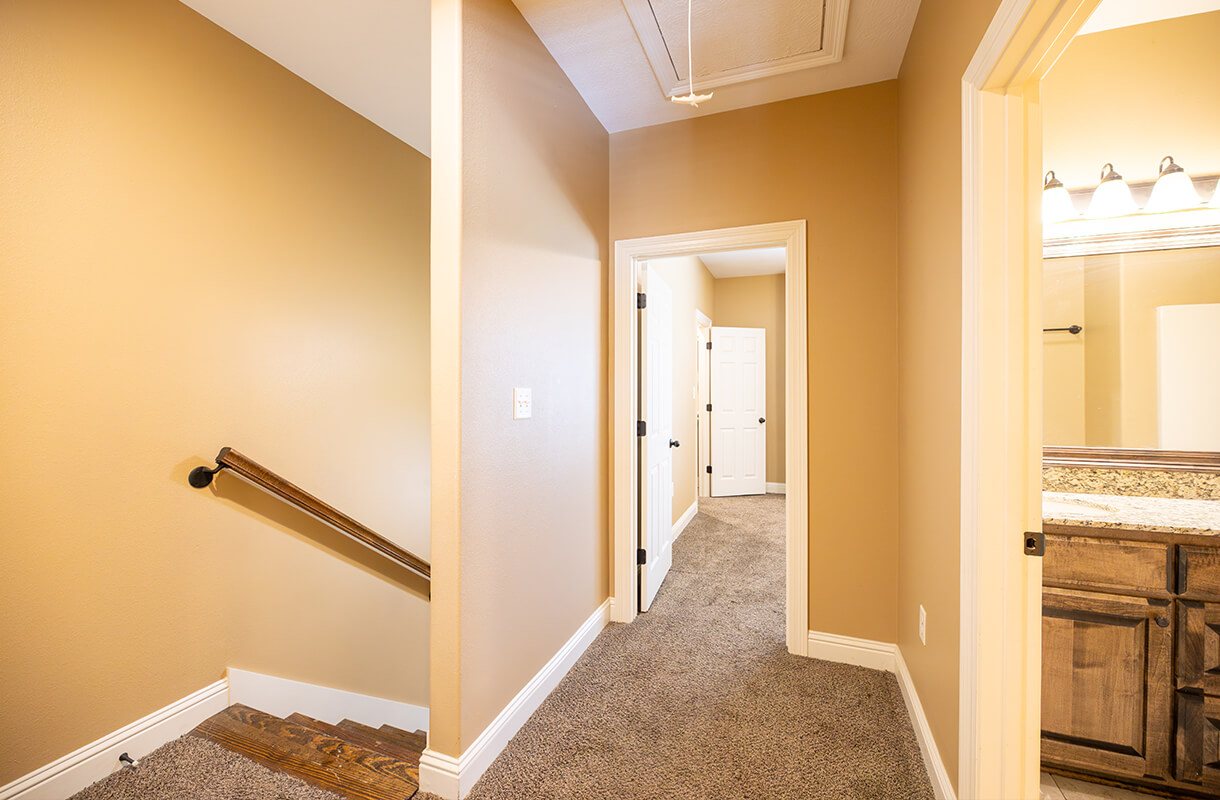 2703-ENTERPRISE-BLVD-Unit-G-stairs-bedroom