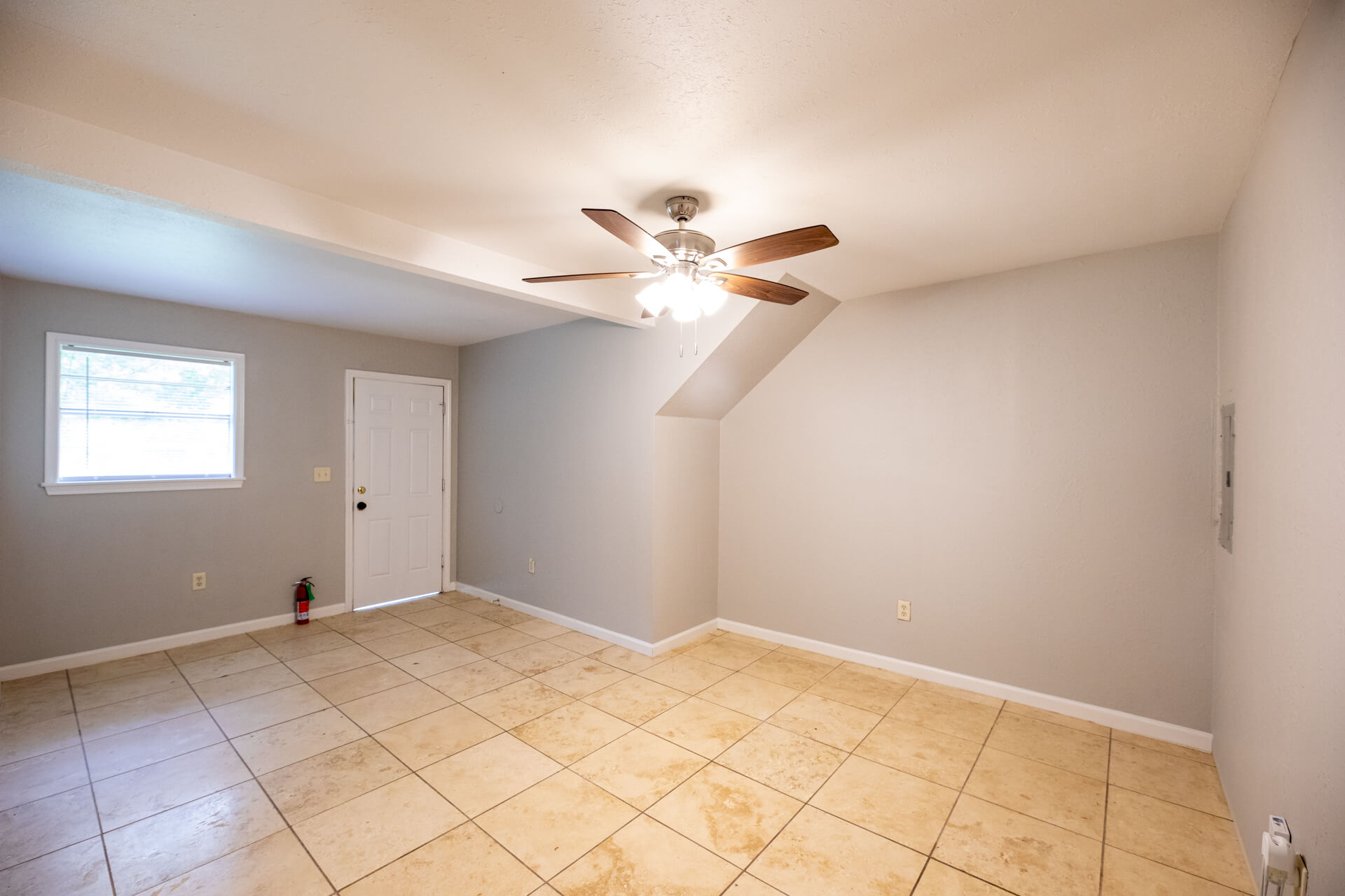 2421-WALKER-ROAD-2-living
